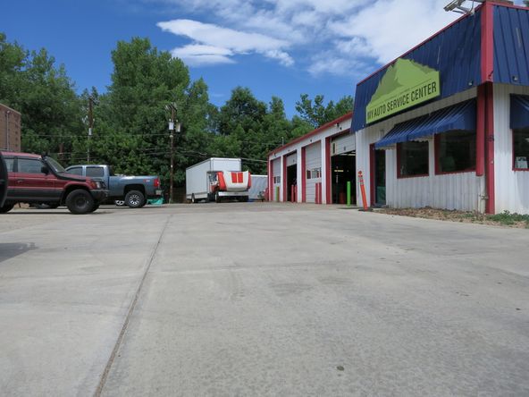 61 E Panama Dr, Centennial, CO 80121
